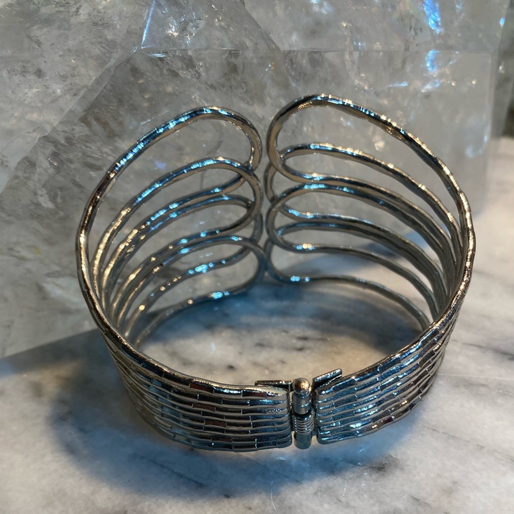 Silver Hinged Split 3-Loop Cuff - Picture 2 of 9
